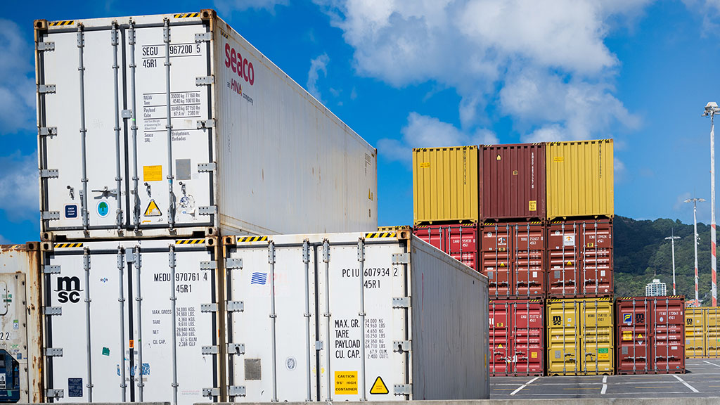 Ports & Cargo (1)